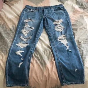AE Boyfriend Jeans